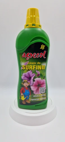 Przód (20260120_141637.jpg): Organiczny nawóz do surfinii Agrecol Bio Natura regenerujący podłoże.