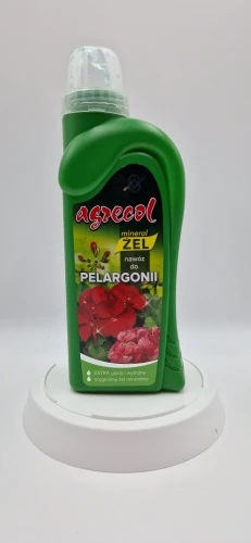 Przód (20260120_140214.jpg): Nawóz Mineral Żel do pelargonii Agrecol zapewniający obfite kwitnienie.