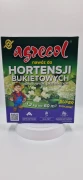 Kartonowe opakowanie nawozu Agrecol do hortensji bukietowych z grafiką białych kwiatów.