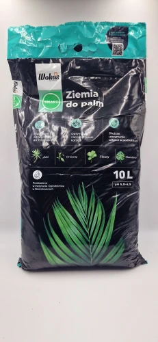 Przód opakowania: Opakowanie podłoża Wokas SMART do palm, juk i dracen z liściem palmy.