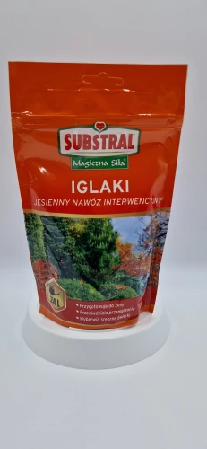Jesienny nawóz interwencyjny do iglaków Substral Magiczna Siła 350 g przeciw przemarzaniu.