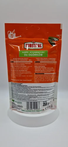 Zasady nawożenia dolistnego i doglebowego ogórków na tylnej etykiecie produktu Substral.