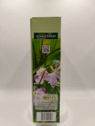 Bok opakowania z kodem QR odsyła do informacji o trawie z kwiatami.