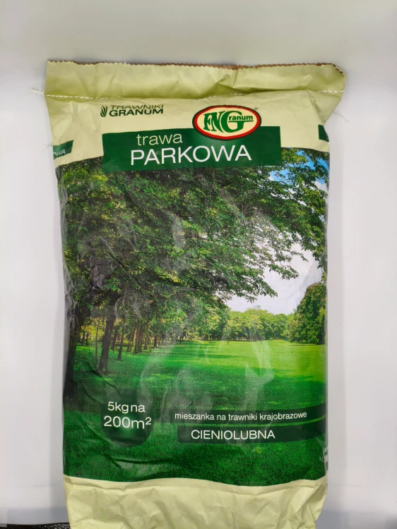 Worek trawy Parkowej Granum 5kg przeznaczony jest na tereny zacienione.