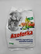 Front opakowania 3 kg kultowego nawozu mineralnego AZOFOSKA przeznaczonego do kwiatów, owoców i warzyw.