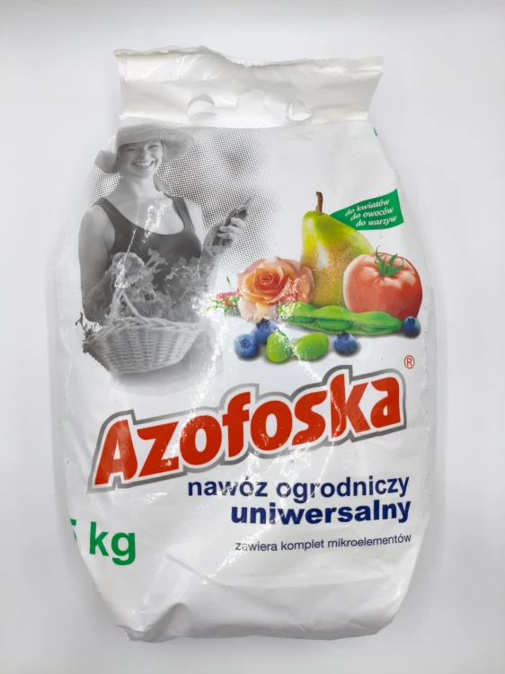Przednia strona dużego, 5-kilogramowego worka nawozu AZOFOSKA marki Grupa INCO.