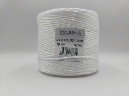 Największa w ofercie, kilogramowa rolka białego, profesjonalnego sznurka polipropylenowego MODENA TEX 2000, zawierająca ok. 500 metrów linki.
