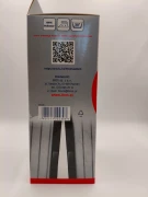 Ścianka boczna pudełka moskitiery BROS z ikonami prania i prasowania poliestru oraz kodem QR prowadzącym do wideo instrukcji.