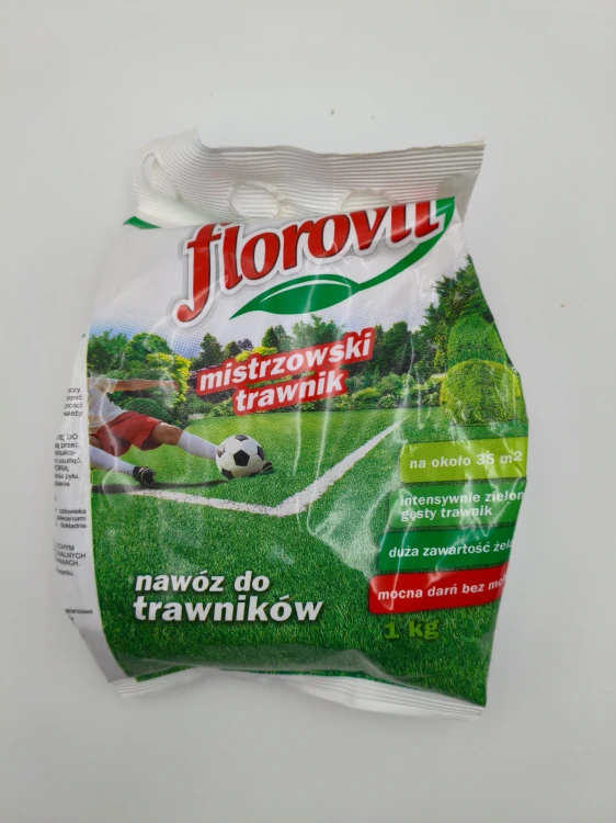 Przód opakowania nawozu do trawników Florovit mistrzowski trawnik, worek 1 kg na około 35 metrów kwadratowych