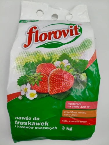 Przód opakowania nawozu do truskawek i krzewów owocowych Florovit 3 kg, wydajność na około 120 metrów kwadratowych