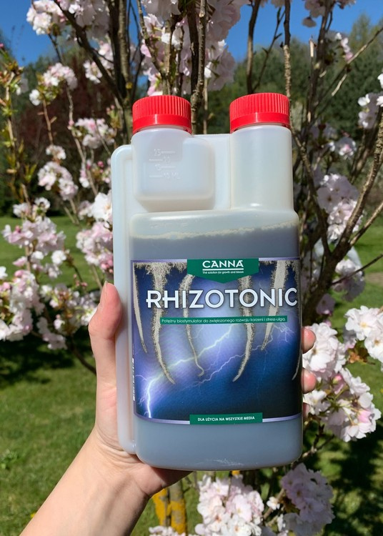Nawóz Canna Rhizotonic 500ml stymulator wzrostu korzeni - ukorzeniacz *ULEPSZONA FORMUŁA*